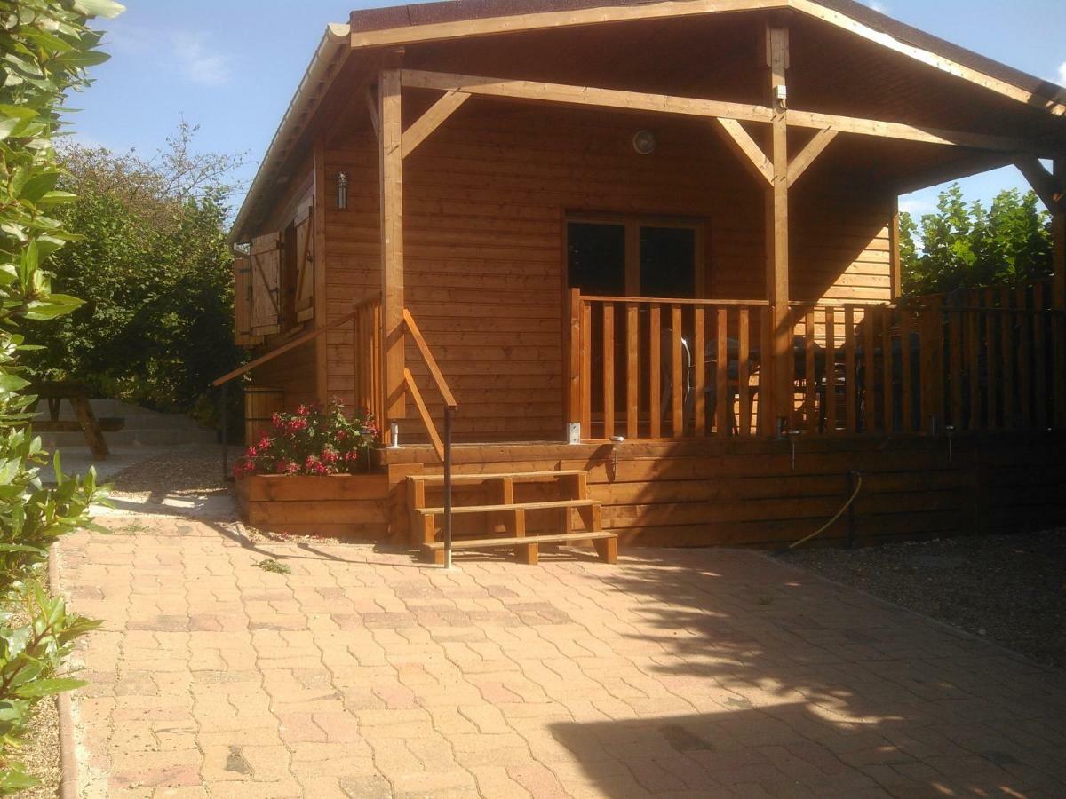 Chalet La Noisetiere Armalou Пуйи-сюр-Луар Экстерьер фото